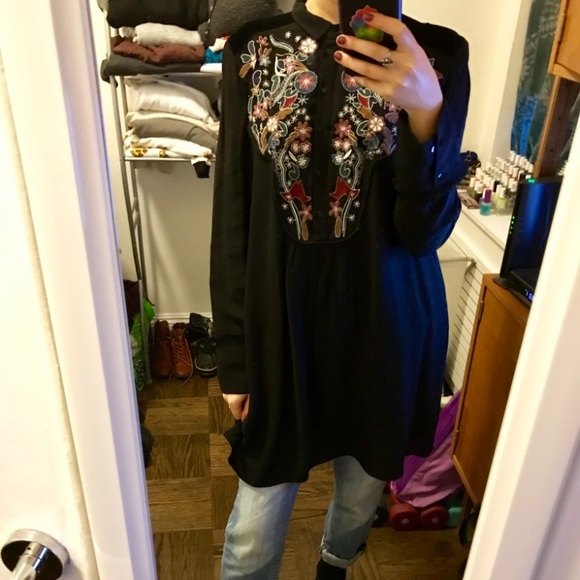 Embroidered Zara Dress - Picture 2 of 6